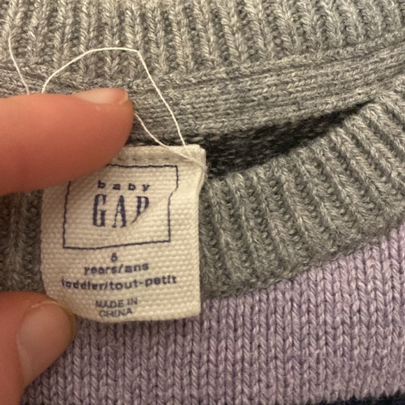 Cute sweater dress - Picture 2 of 3